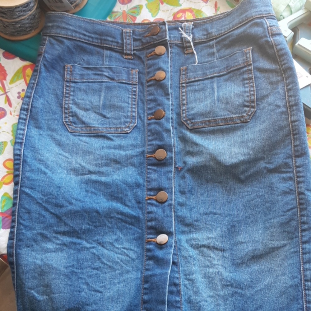 S P BLACK LABEL Button front Denim skirt